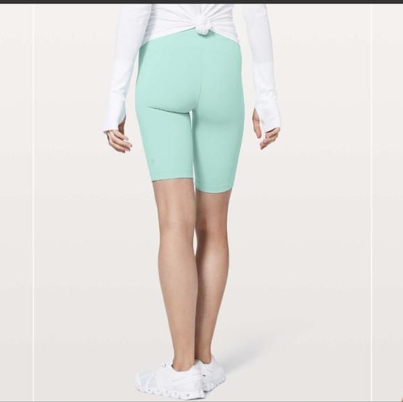 Lululemon On Pace Short size 4 - Picture 3 of 8